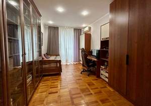 3-к квартира, вторичка, 80м2, 3/3 этаж