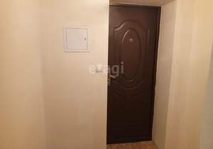 2-к квартира, вторичка, 45м2, 1/4 этаж