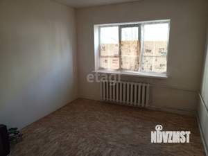 2-к квартира, вторичка, 45м2, 1/4 этаж