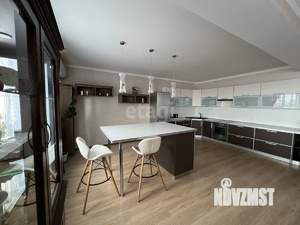 3-к квартира, вторичка, 115м2, 10/12 этаж