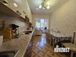 2-к квартира, вторичка, 61м2, 3/5 этаж