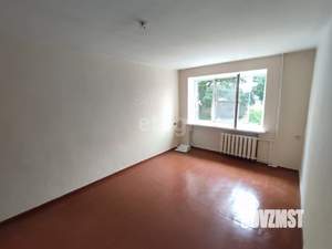 3-к квартира, вторичка, 63м2, 1/5 этаж