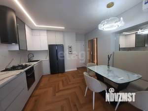3-к квартира, вторичка, 84м2, 8/8 этаж