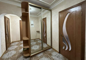 3-к квартира, вторичка, 74м2, 2/9 этаж