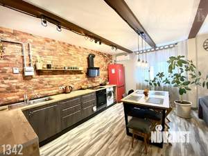2-к квартира, вторичка, 60м2, 2/2 этаж
