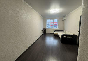 1-к квартира, вторичка, 42м2, 6/1 этаж