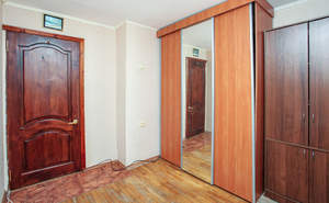 4-к квартира, вторичка, 60м2, 5/5 этаж