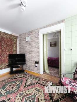 3-к квартира, вторичка, 61м2, 1/1 этаж