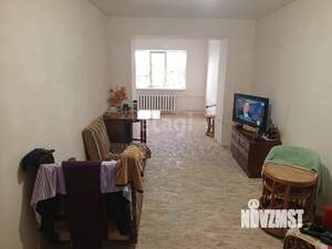 2-к квартира, вторичка, 45м2, 1/4 этаж
