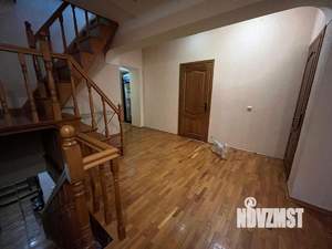 5-к квартира, вторичка, 210м2, 8/9 этаж