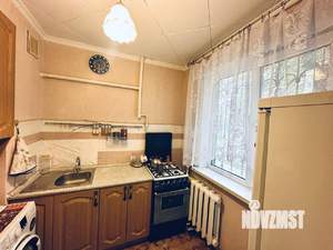 2-к квартира, вторичка, 42м2, 1/5 этаж