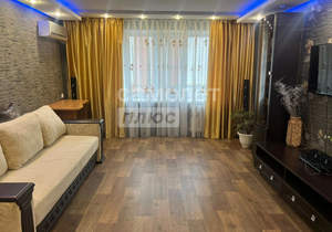 2-к квартира, вторичка, 62м2, 1/6 этаж