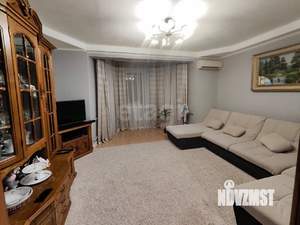4-к квартира, вторичка, 122м2, 3/5 этаж