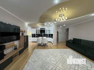 3-к квартира, вторичка, 100м2, 8/10 этаж