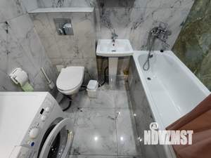 1-к квартира, вторичка, 33м2, 10/18 этаж