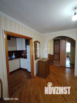 3-к квартира, вторичка, 70м2, 5/10 этаж