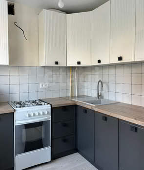 3-к квартира, вторичка, 48м2, 4/5 этаж