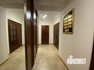 2-к квартира, вторичка, 100м2, 9/10 этаж