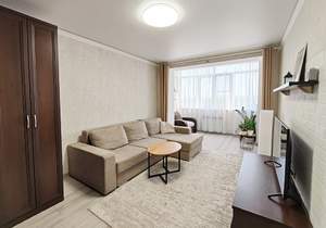 2-к квартира, вторичка, 63м2, 6/10 этаж