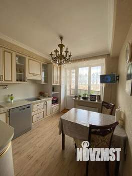 4-к квартира, вторичка, 99м2, 11/16 этаж