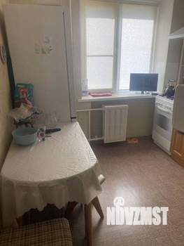 2-к квартира, вторичка, 45м2, 1/5 этаж