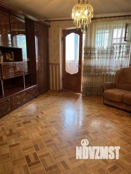 4-к квартира, вторичка, 100м2, 5/10 этаж