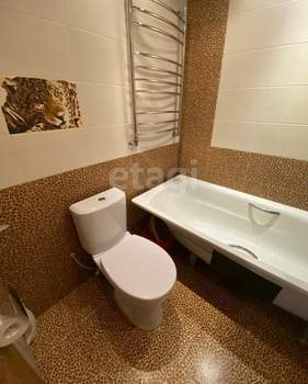 4-к квартира, вторичка, 98м2, 7/10 этаж