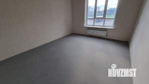 2-к квартира, вторичка, 58м2, 1/17 этаж