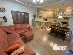 4-к квартира, вторичка, 98м2, 7/10 этаж