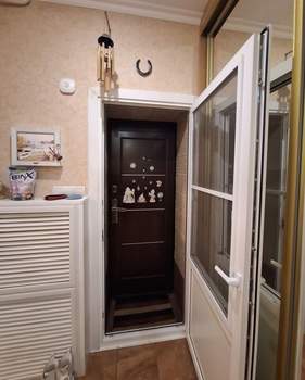 2-к квартира, вторичка, 84м2, 1/5 этаж