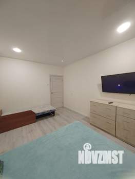 1-к квартира, вторичка, 40м2, 1/18 этаж