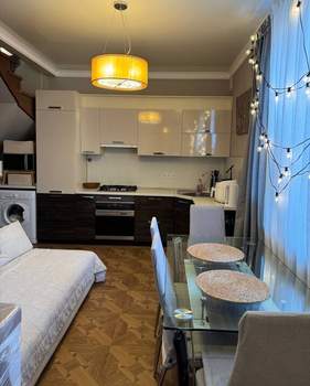 3-к квартира, вторичка, 84м2, 2/2 этаж