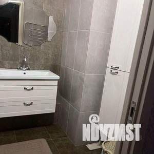 2-к квартира, вторичка, 69м2, 1/16 этаж