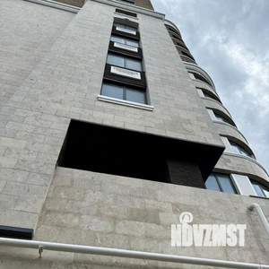 3-к квартира, вторичка, 100м2, 2/13 этаж