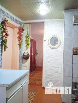 3-к квартира, вторичка, 61м2, 1/1 этаж