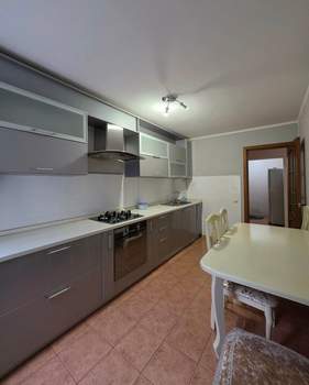 4-к квартира, вторичка, 83м2, 1/12 этаж