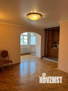3-к квартира, вторичка, 100м2, 3/9 этаж