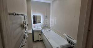 2-к квартира, вторичка, 60м2, 12/17 этаж