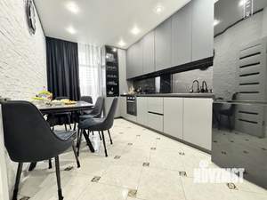 2-к квартира, вторичка, 59м2, 14/18 этаж