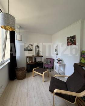 4-к квартира, вторичка, 80м2, 3/9 этаж