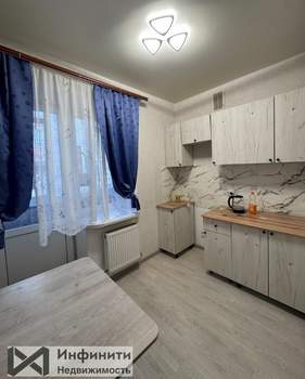 2-к квартира, вторичка, 40м2, 1/5 этаж