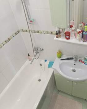 3-к квартира, вторичка, 70м2, 10/14 этаж