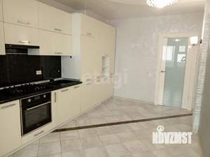 2-к квартира, вторичка, 63м2, 10/12 этаж