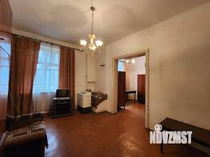 2-к квартира, вторичка, 43м2, 1/1 этаж