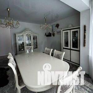 3-к квартира, вторичка, 95м2, 6/18 этаж
