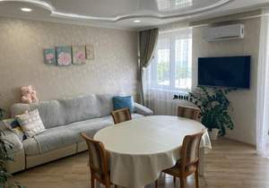 2-к квартира, вторичка, 83м2, 8/17 этаж