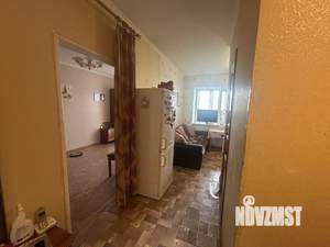 1-к квартира, вторичка, 42м2, 9/9 этаж