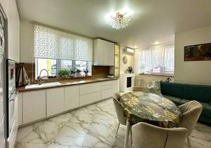 3-к квартира, вторичка, 94м2, 3/4 этаж