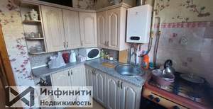 2-к квартира, вторичка, 43м2, 1/4 этаж