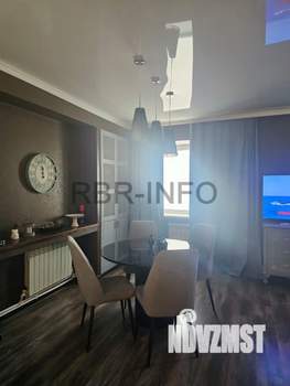 3-к квартира, вторичка, 118м2, 3/3 этаж